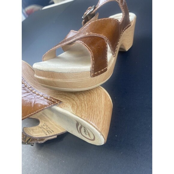 Dansko Bronze Patent Leather Criss Cross Strappy‎ Slides Sandals Clogs  Size 41 - Picture 12 of 16